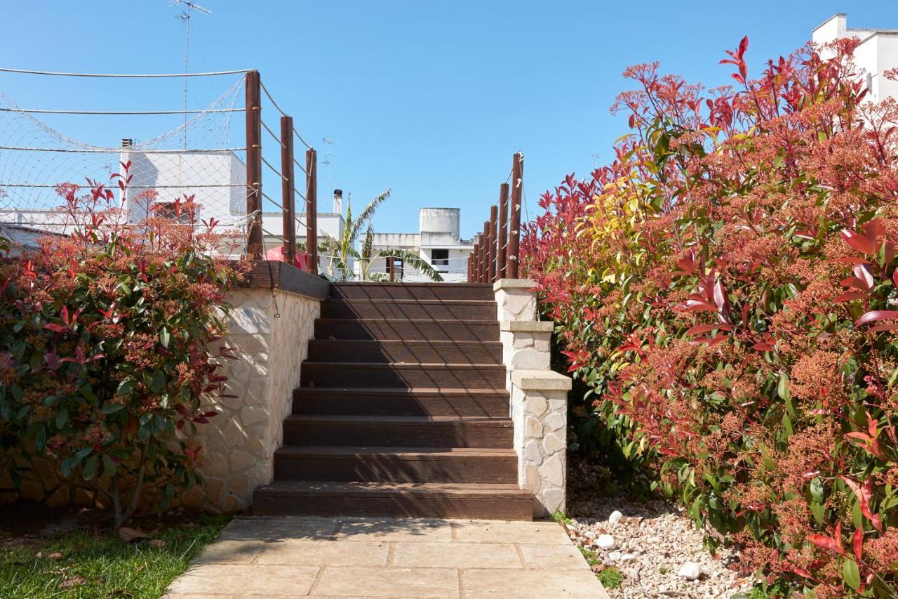 Отель Il Giardino Di Flora Con Piscina Лечче Экстерьер фото