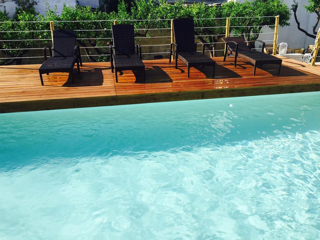 Отель Il Giardino Di Flora Con Piscina Лечче Экстерьер фото