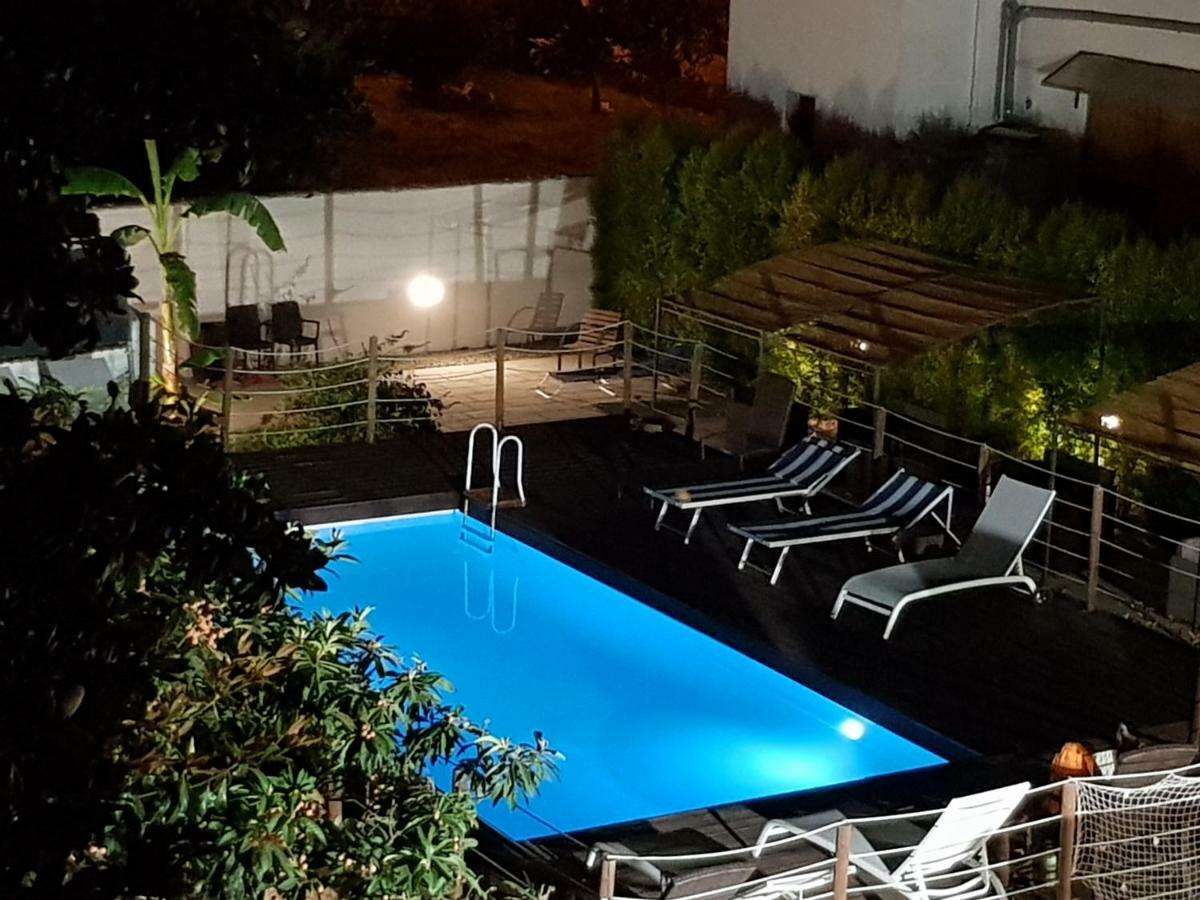 Отель Il Giardino Di Flora Con Piscina Лечче Экстерьер фото